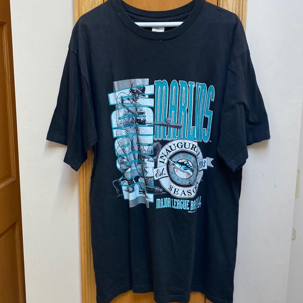 Like new mens short sleeve t shirt